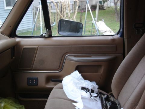 1990 Ford Bronco - Pass. Door interior