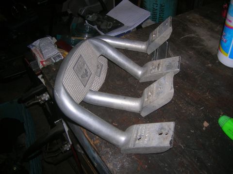 1985 Ford Bronco - steel horse steps.