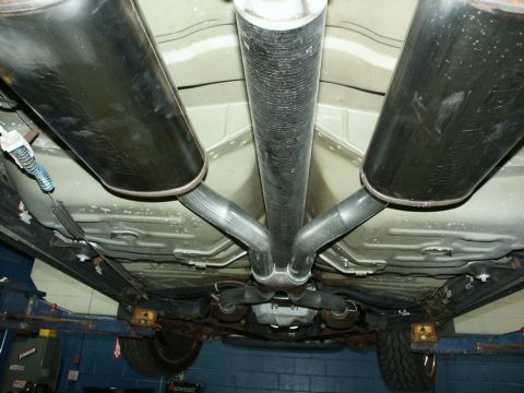 2001 Mercury Grand Marquis - Custom dual Magnaflow exhaust system installed on the underbody of a 2001 Mercury Grand Marquis.