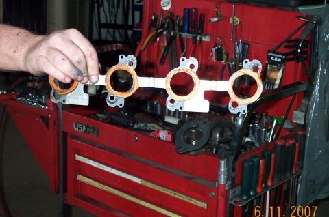 2001 Ford Mustang - throw the JBA gasket away and use the oem Ford gasket with some copper seal on it.
