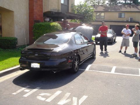 1991 Ford Taurus - Jose's from the rear.
