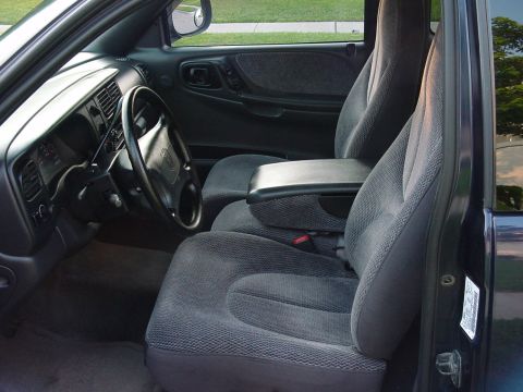 2002 Ford Mustang photo