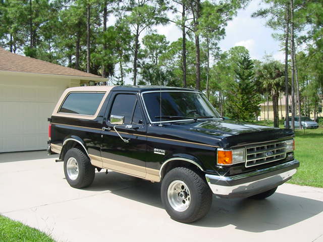 1987 Ford Bronco “Hoss”
