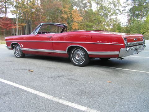 1967 Ford Galaxie - The rear quarter panel of a red 1967 Ford Galaxie 500 convertible shows its model designation.