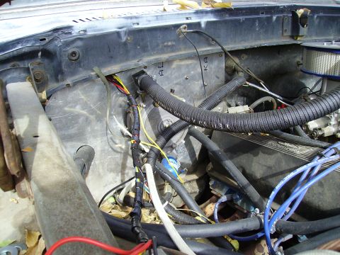 1978 Ford Bronco - Vaporizer