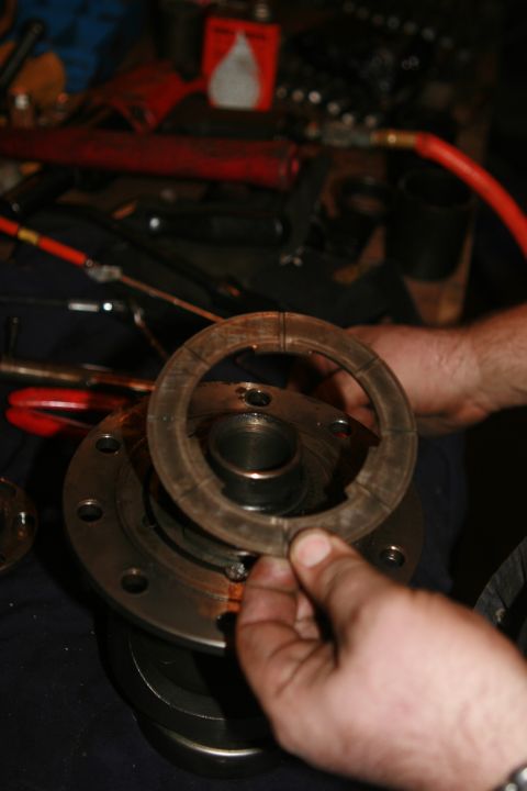 1990 Ford Bronco - Next part to come out is the face that the roller bearing assembly rides on.