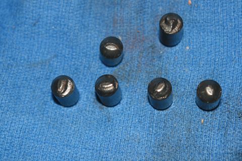 1990 Ford Bronco - Another shot of the rounded off engagement pins.