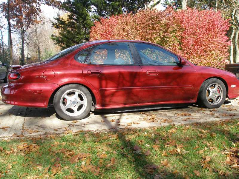 1997 Ford Taurus