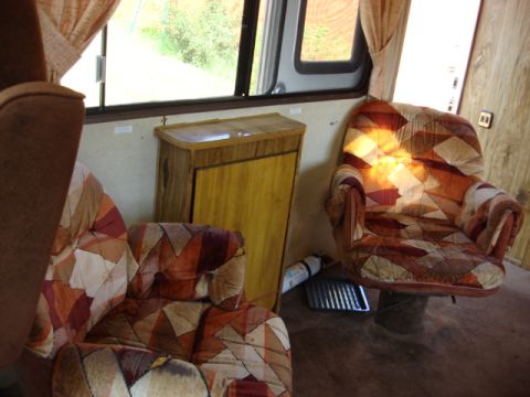 1983 Ford Bronco - here is a shot from the fromt of the swivel chairs.