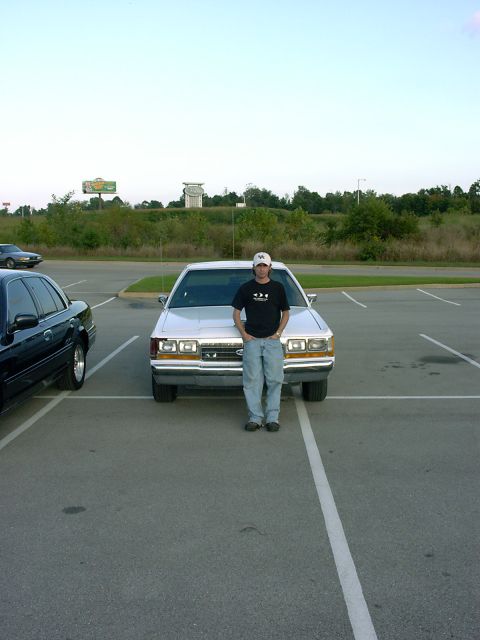 1999 Ford Crown Victoria photo