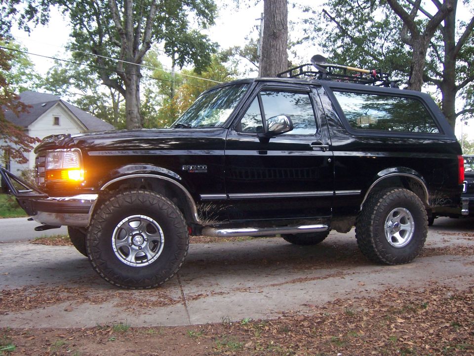 1996 Ford Bronco “berta-jo”