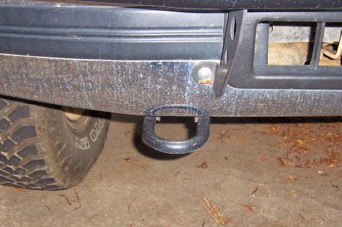 1996 Ford Bronco - my tow hooks. off of a 07 f-150.
