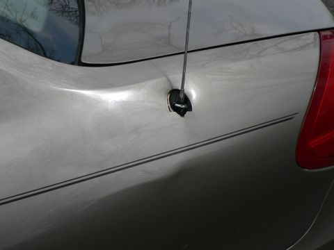 2004 Ford Taurus - Driver's rear quater damage