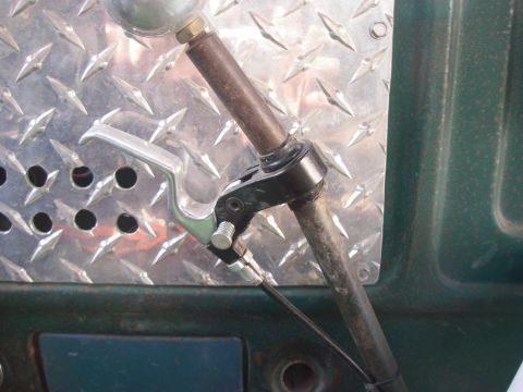 1978 Ford Bronco - hand throttle mounted