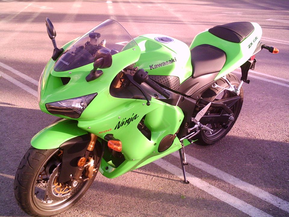 2005 Kawasaki Ninja R “ZX6RR”
