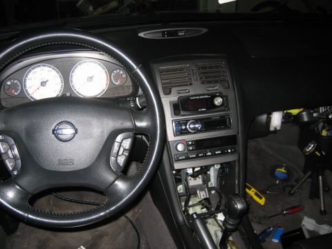 2002 Nissan Maxima photo
