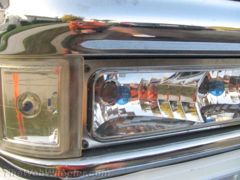 1994 Chevrolet Silverado 3500 - Close-up of the front grille and headlight on a 1994 Chevrolet Silverado 3500.