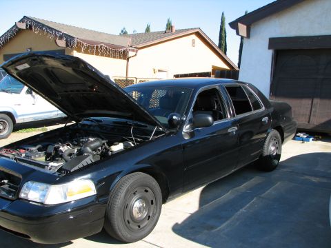2003 Ford Crown Victoria photo