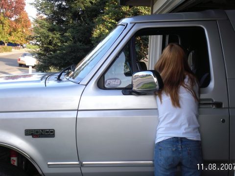 1996 Ford Bronco - Final thing to do this month ( Nov. 2007 ) is to tear off all the stick on door and fender mouldings and spray " Dupli-color " black bedlin…