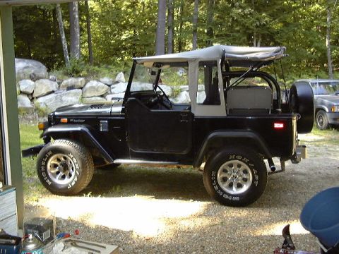 1974 Toyota Land Cruiser photo