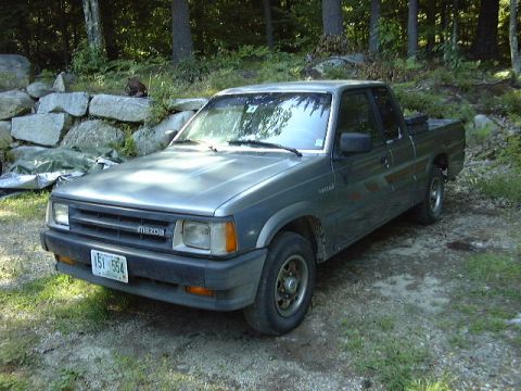 1991 Mazda B2600i photo