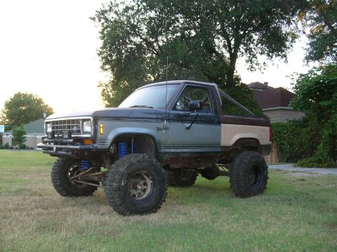 1985 Ford Bronco II - went right back in the garage