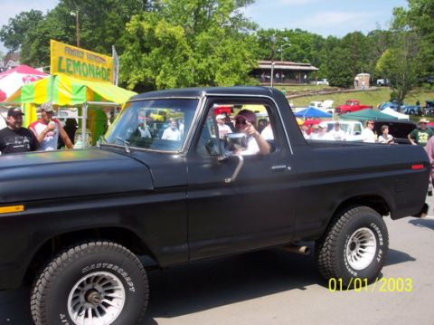 1978 Ford Bronco - The best part of the parade was driving with the rumbly exhaust through the tunnel, heh.