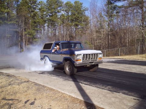 1978 Ford Bronco - It's got enough power to smoke both tires, though. :-D