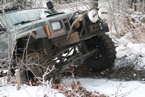 2003 Jeep TJ - This modified Jeep Cherokee XJ is equipped for off-roading in snowy conditions.