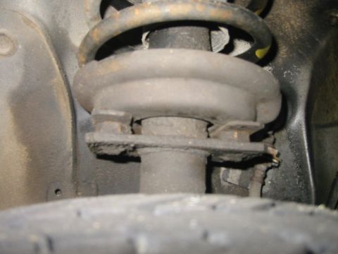1985 Subaru Brat - Passenger side spring perch adjuster.
