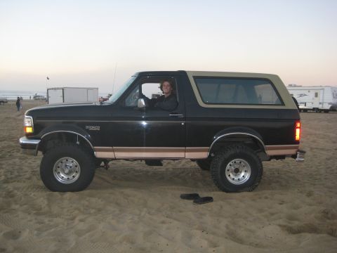 1994 Ford Bronco photo
