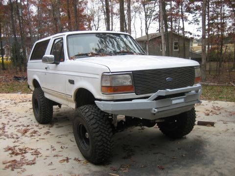1996 Ford Bronco - primed