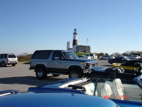 1983 Ford Bronco photo