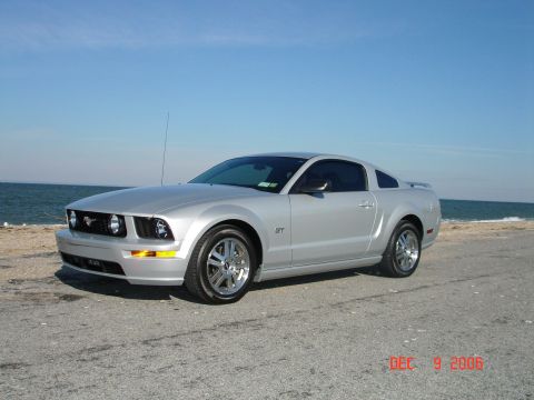 2006 Ford Mustang photo