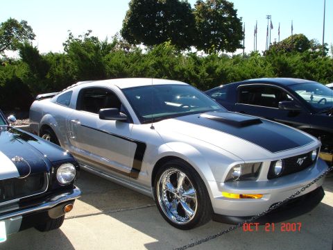 2006 Ford Mustang photo
