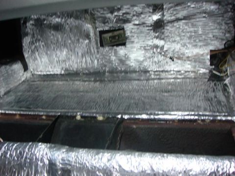 1975 Chevrolet Corvette - Fuzzy pic of the rear storage area