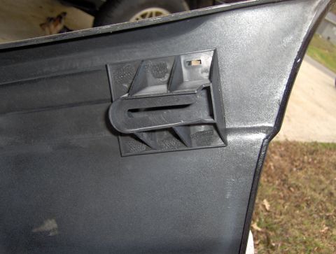 1978 Ford Bronco - This side is correct, the open end of the slot is facing toward the rear.