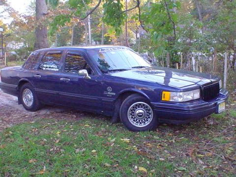 1994 Lincoln Town Car - my car 3