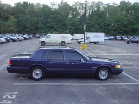 1994 Lincoln Town Car