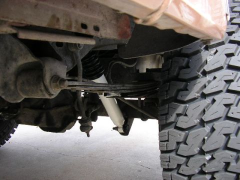 1994 Ford Bronco - Add-A-Leaf in the rear