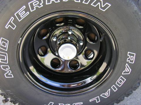 1994 Ford Bronco - 15x10 Soft 8's Rear