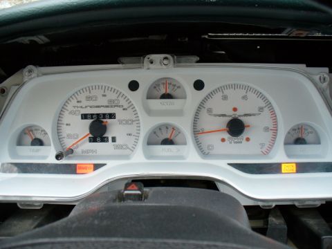 1995 Ford Thunderbird - Instrument cluster for a 1995 Ford Thunderbird, showing mileage and various gauges.