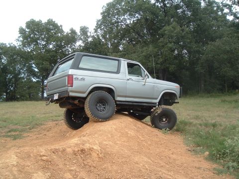 1986 Ford Bronco photo