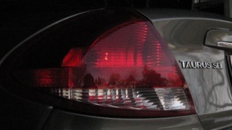 2003 Ford Taurus - Artsy picture 2