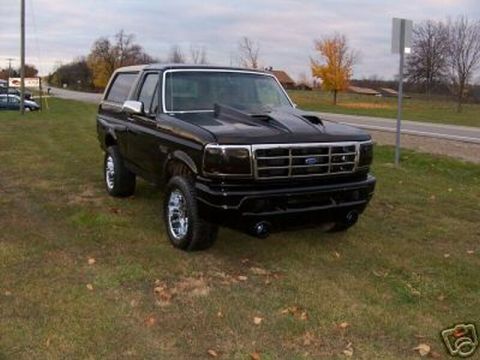 1996 Ford Bronco photo