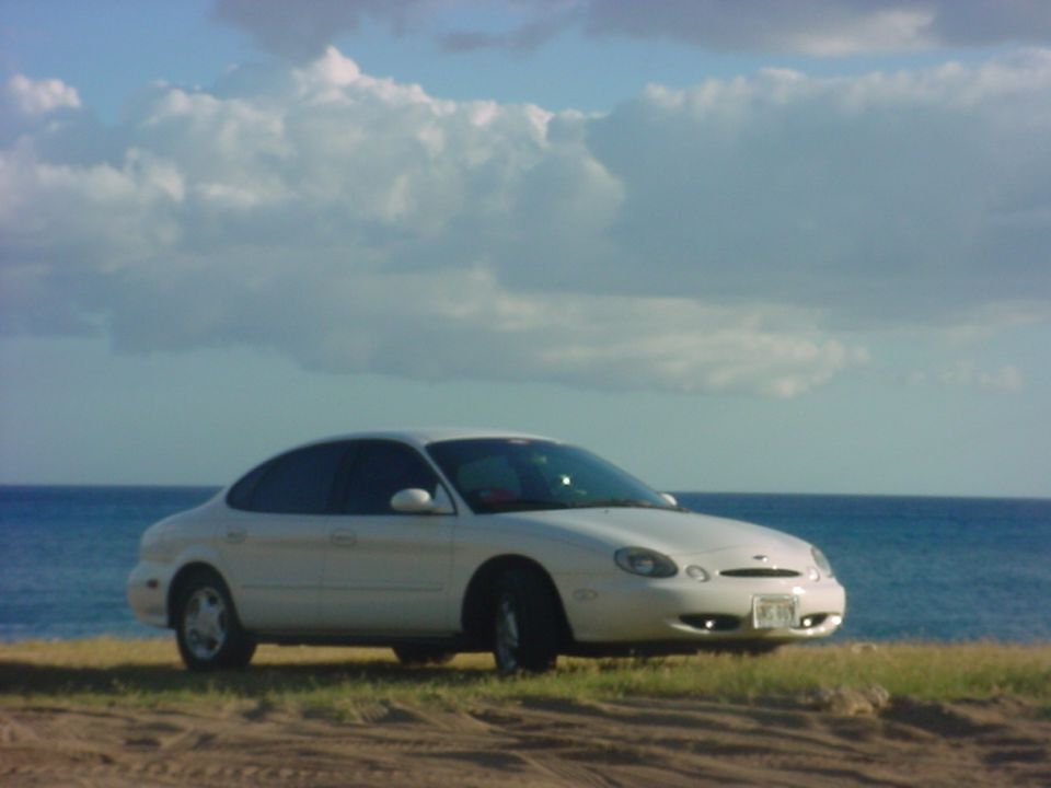 1997 Ford Taurus “Unidades”