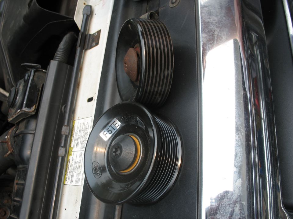 Idler pulley with F5TE label
