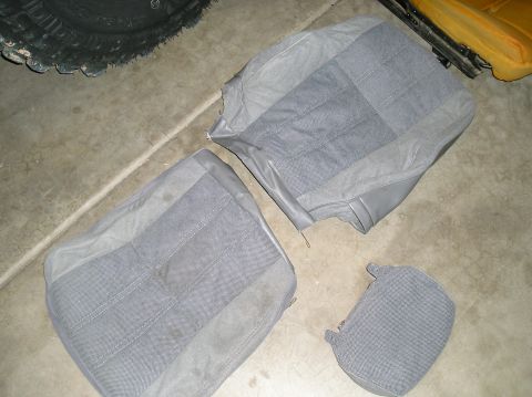 1986 Toyota Hilux - cleaned covers