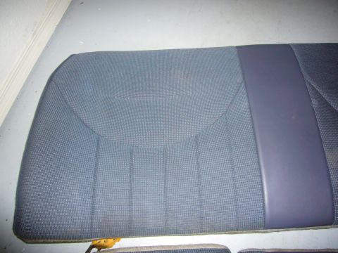 2000 Ford Crown Victoria photo