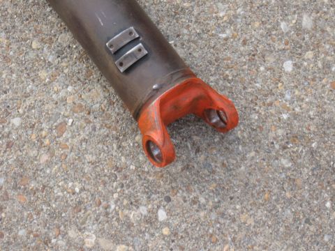 1968 Shelby GT500 - Close-up of a driveshaft yoke, showing its construction and welded plates.